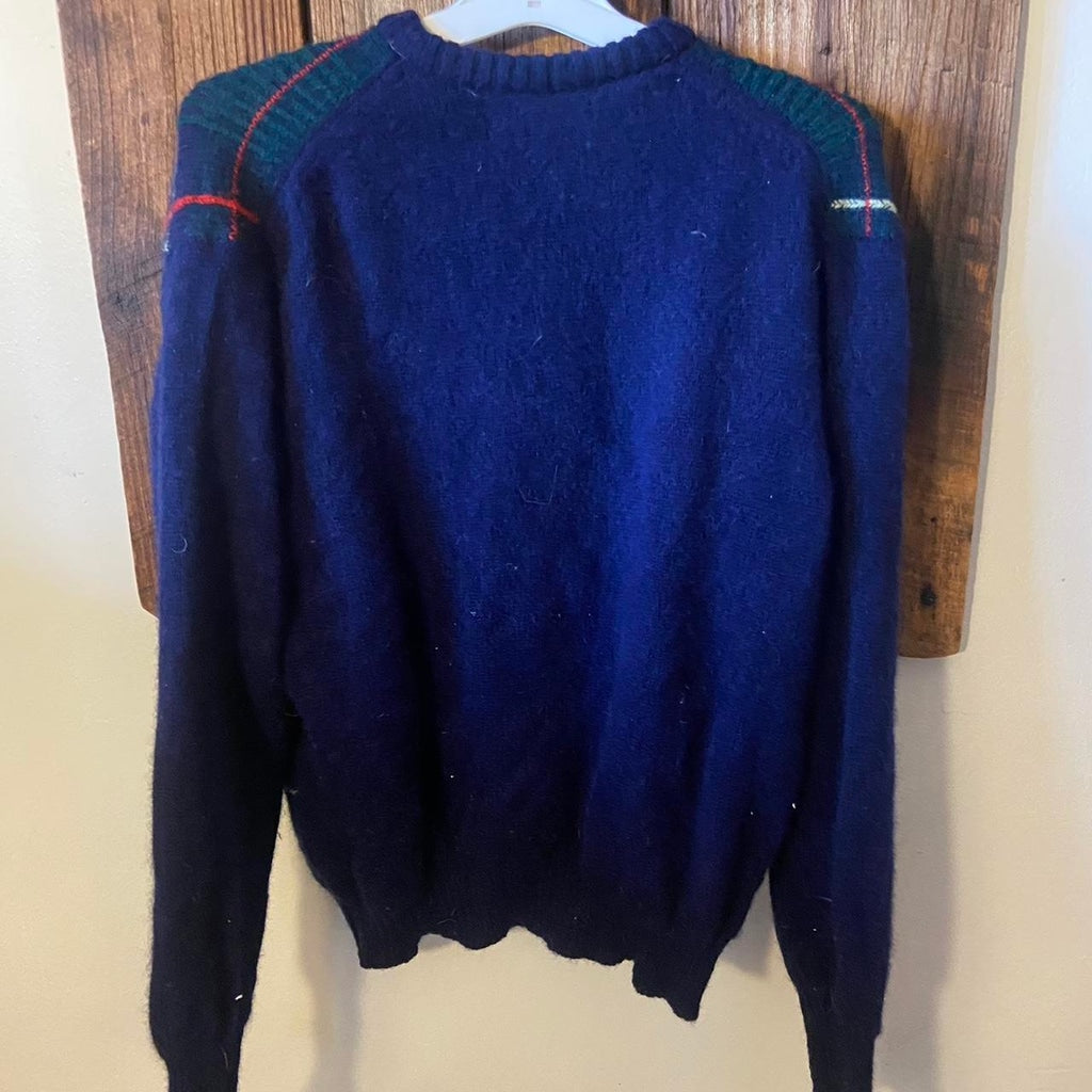 100% Wool Vintage Sweater - Mens Medium
