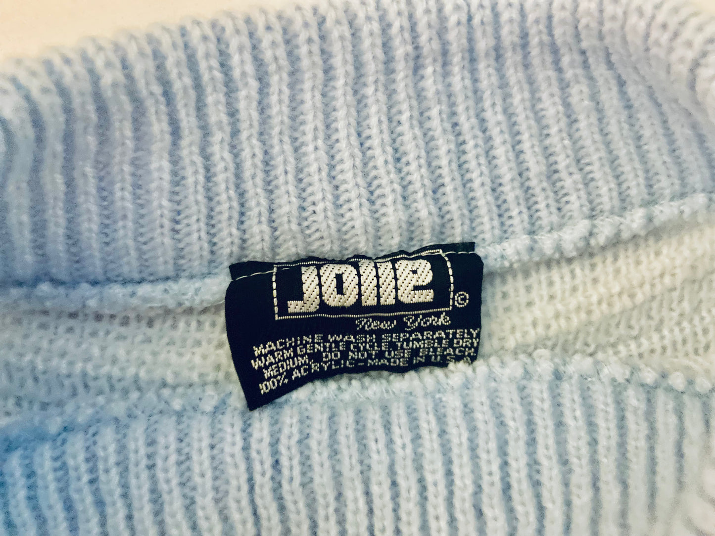 1980’s Jolie Cottage Sweater